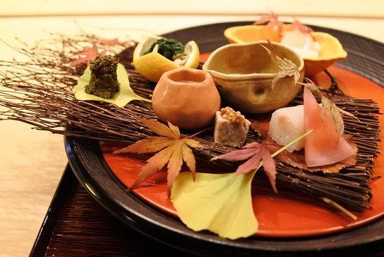 Gion Suetomo